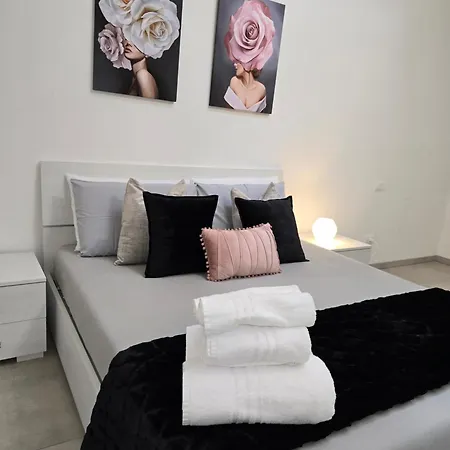 아파트 Raymihome Lugaro *