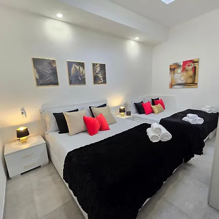 Apartament Raymihome Lugaro - Parking Privato *