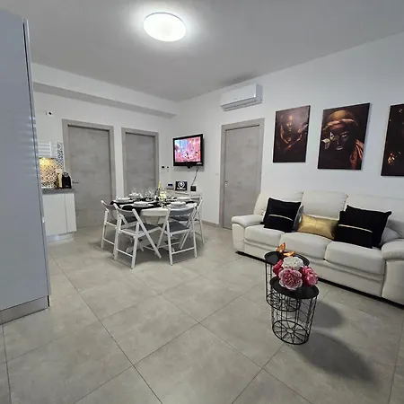 Raymihome Lugaro - Parking Privato *