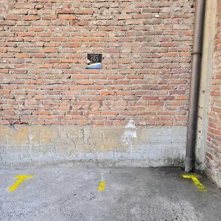 Raymihome Lugaro - Parking Privato דירה *