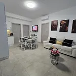 Raymihome Lugaro - Parking Privato *