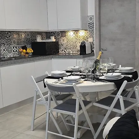 Daire Raymihome Lugaro - Parking Privato Torino